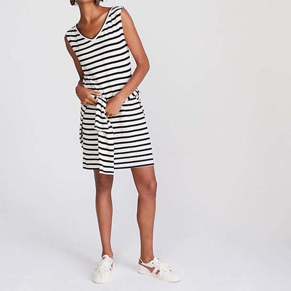 Lou & Grey Sleeveless Striped V-neck Dress size L